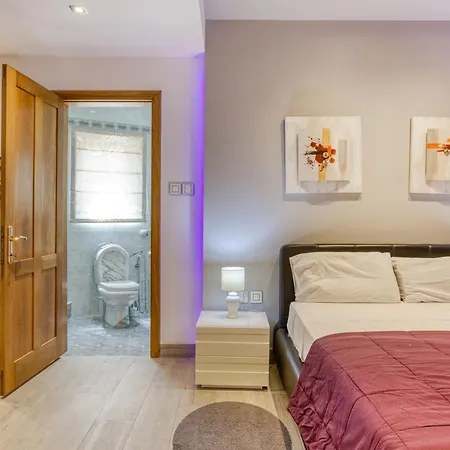 Villa Stunning 4br With Private Pool & Parking By 360 Estates