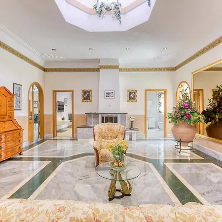 Stunning 4br With Private Pool & Parking By 360 Estates Villa Attard