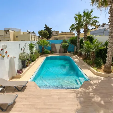 Villa Stunning 4br With Private Pool & Parking By 360 Estates Attard