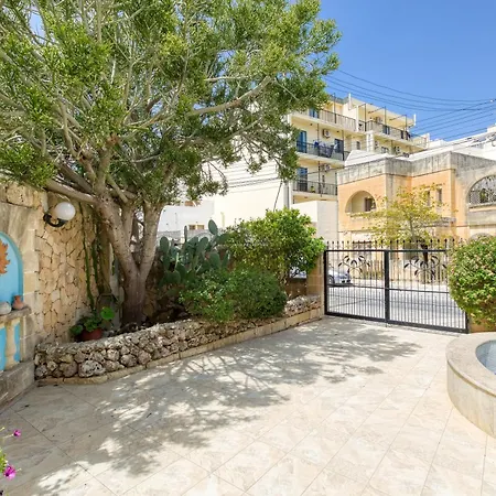 Villa Stunning 4br With Private Pool & Parking By 360 Estates Attard