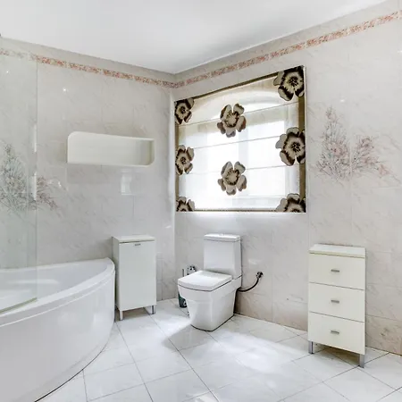 Stunning 4br With Private Pool & Parking By 360 Estates Attard